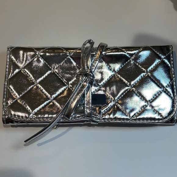 Dillards 6 make-up brush set - Picture 7 of 10